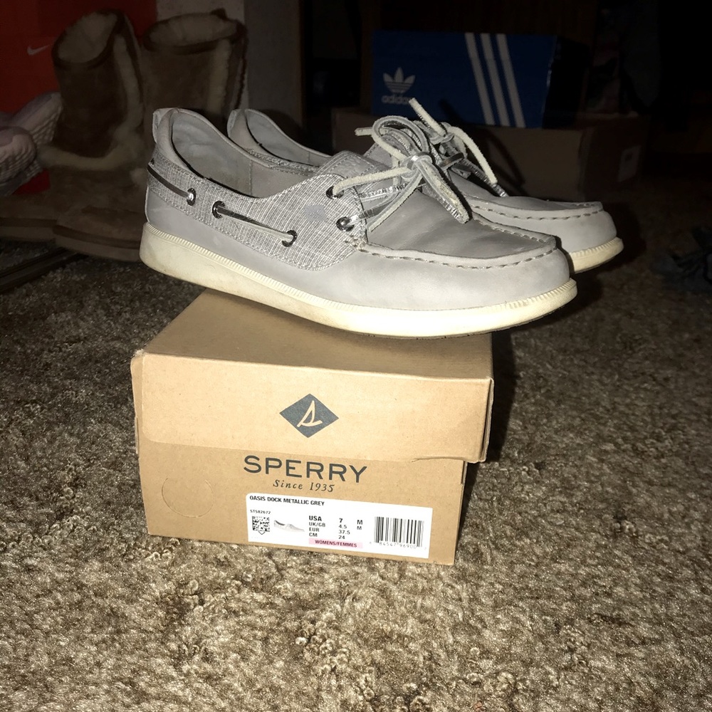 SPERRY Oasis Dock Metallic Gray